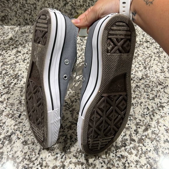 Grey Converse - Picture 3 of 3